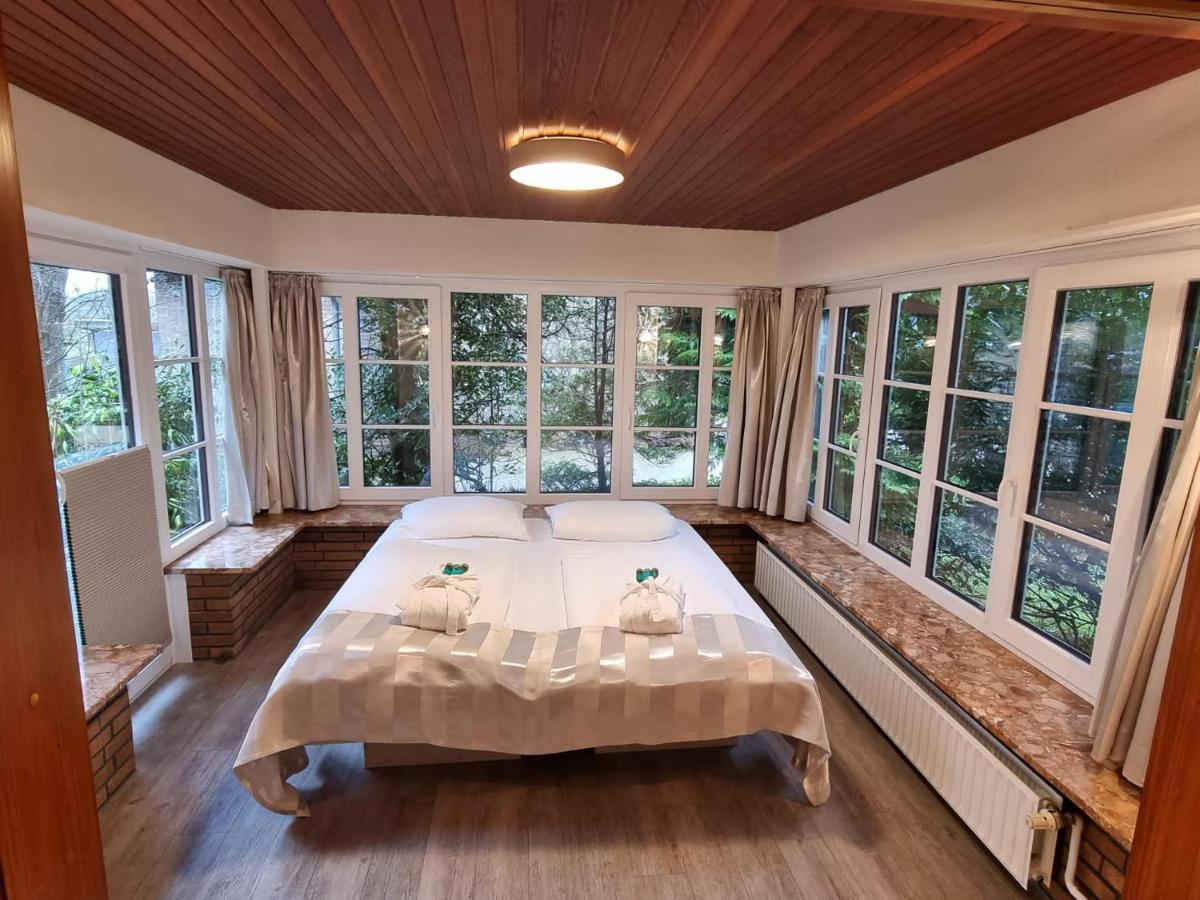 Hotel Osterkrug 후줌 외부 사진